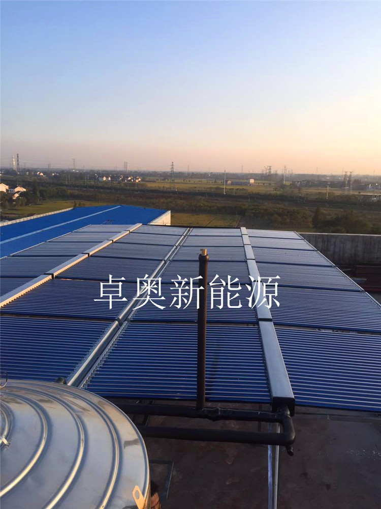 常州京林醫(yī)療設(shè)備有限公司太陽能熱水系統(tǒng)