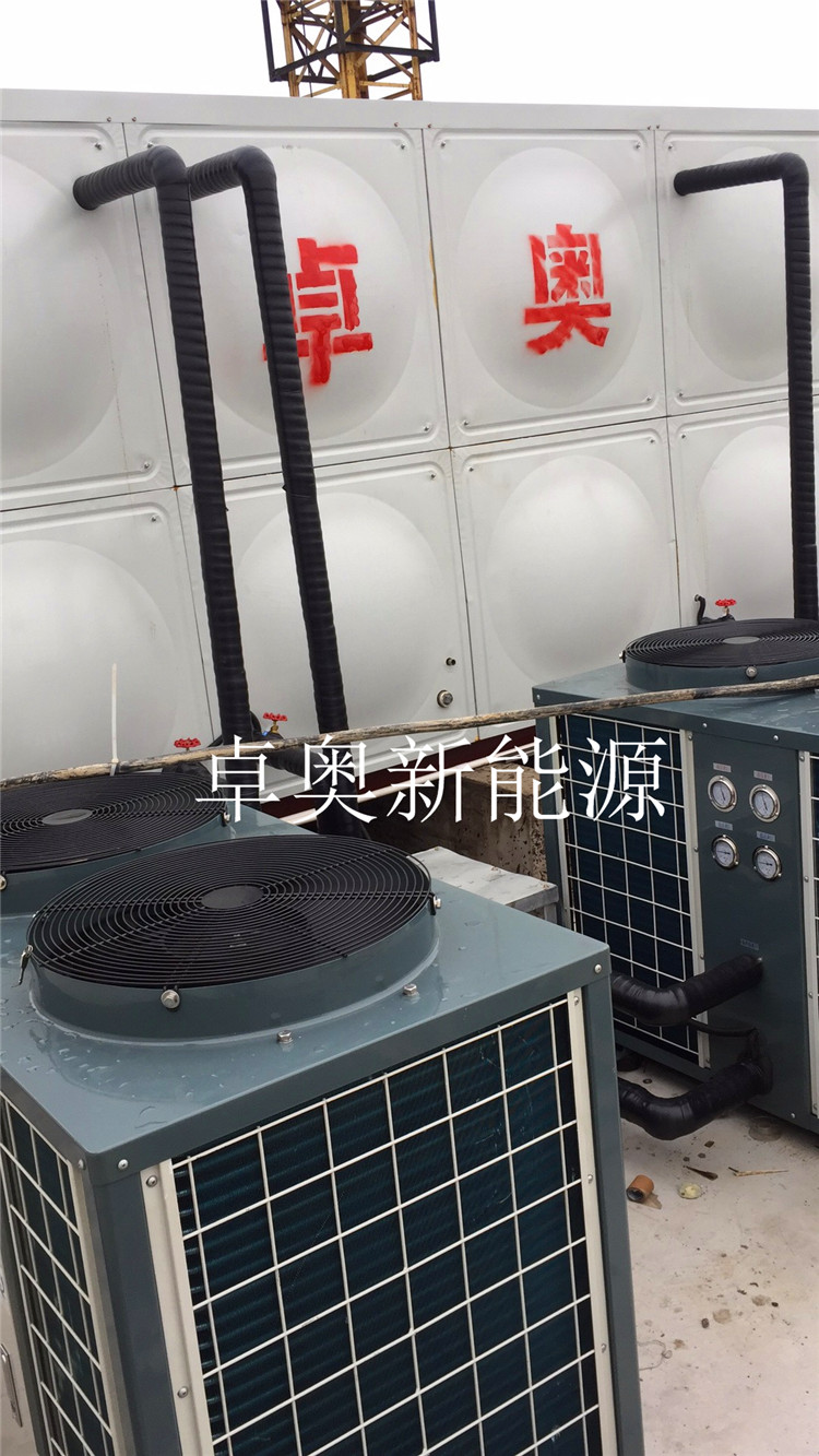 安徽滁州科隆電器平板太陽(yáng)能加空氣能熱水工程
