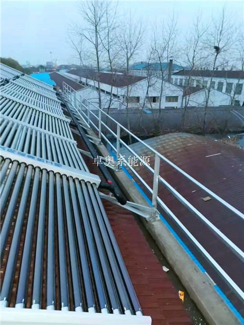 宜興清荷堂陶瓷太空能熱水系統(tǒng)